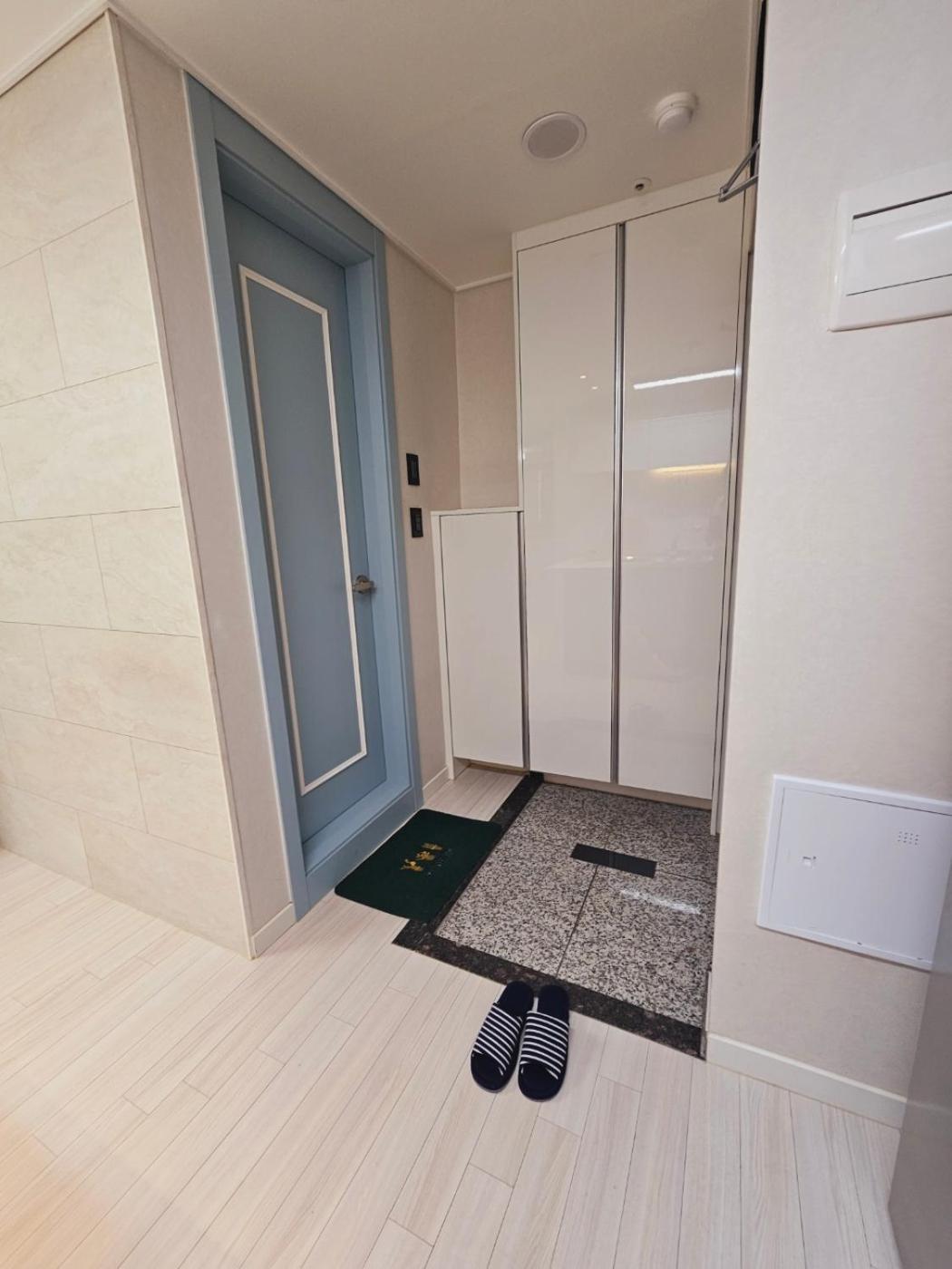 Apartment Sky Dome Gasan Digital Complex Lovely Two Seoul